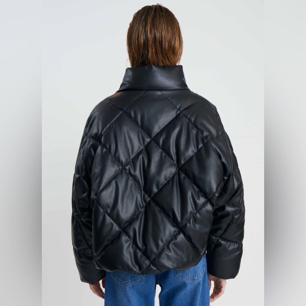 NWT DELUC Gwinnet Puffer Jacket Black Size S Oversized Faux Leather Quilted Coat - Picture 5 of 17